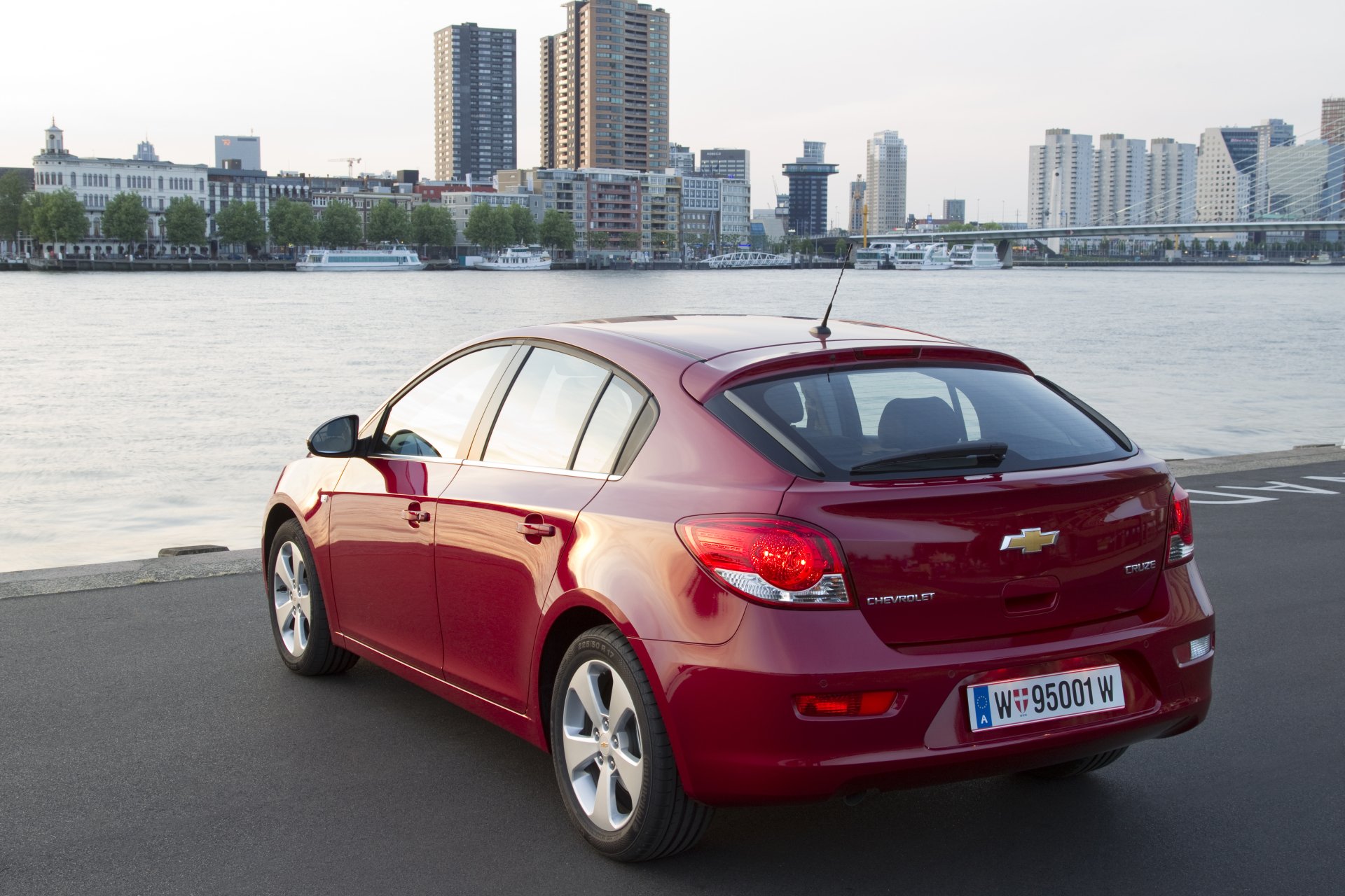 Chevrolet Cruze РєСѓРїРµ С…СЌС‚С‡Р±РµРє