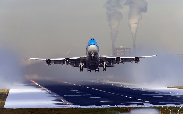 Vehicles - aircraft Wallpapers and Backgrounds