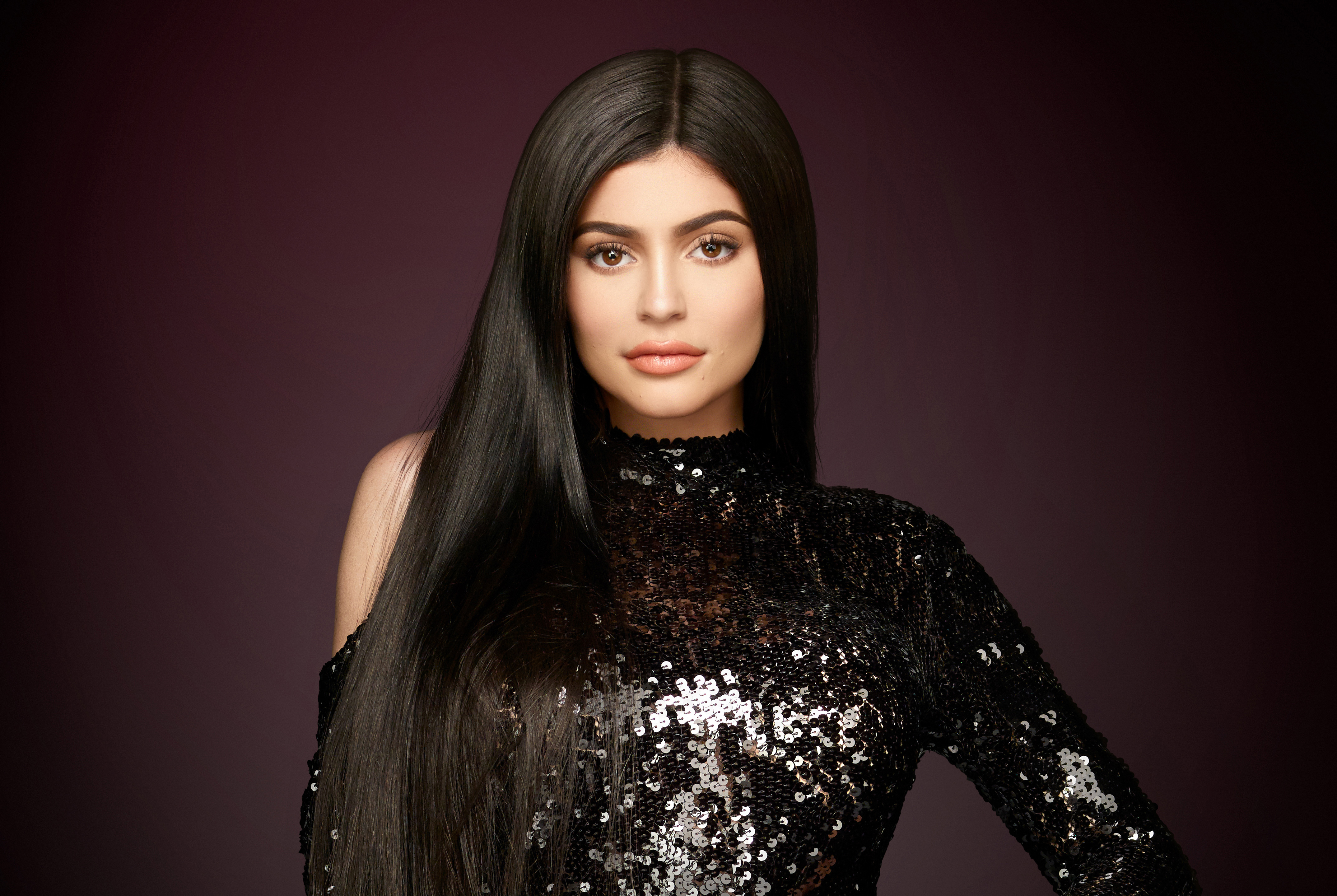 Celebrity Kylie Jenner HD Wallpaper | Background Image