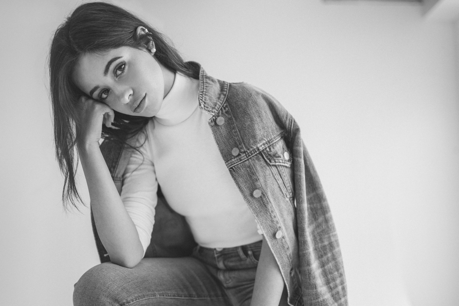 Download Black & White Smile Latina Singer Monochrome Music Camila Cabello 4k Ultra HD Wallpaper
