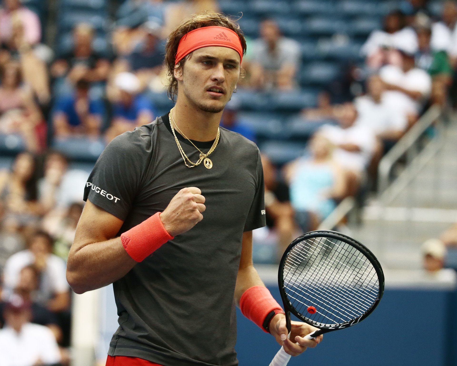 Tennis: Zverev defeats Djokovic to set up Masters final against Medvedev |  Marca