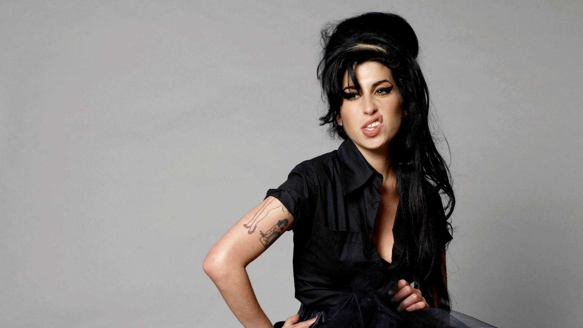 Download Singer Music Amy Winehouse HD Wallpaper