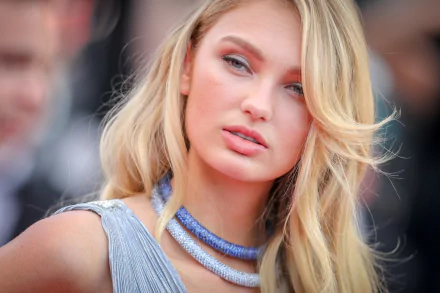 blonde face Dutch model woman Romee Strijd HD Desktop Wallpaper | Background Image