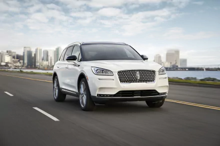 white car SUV car Lincoln vehicle Lincoln Corsair HD Desktop Wallpaper | Background Image