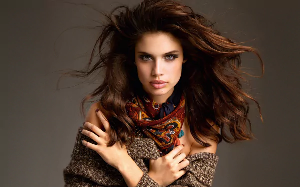 brunette Portuguese model Celebrity Sara Sampaio HD Desktop Wallpaper | Background Image
