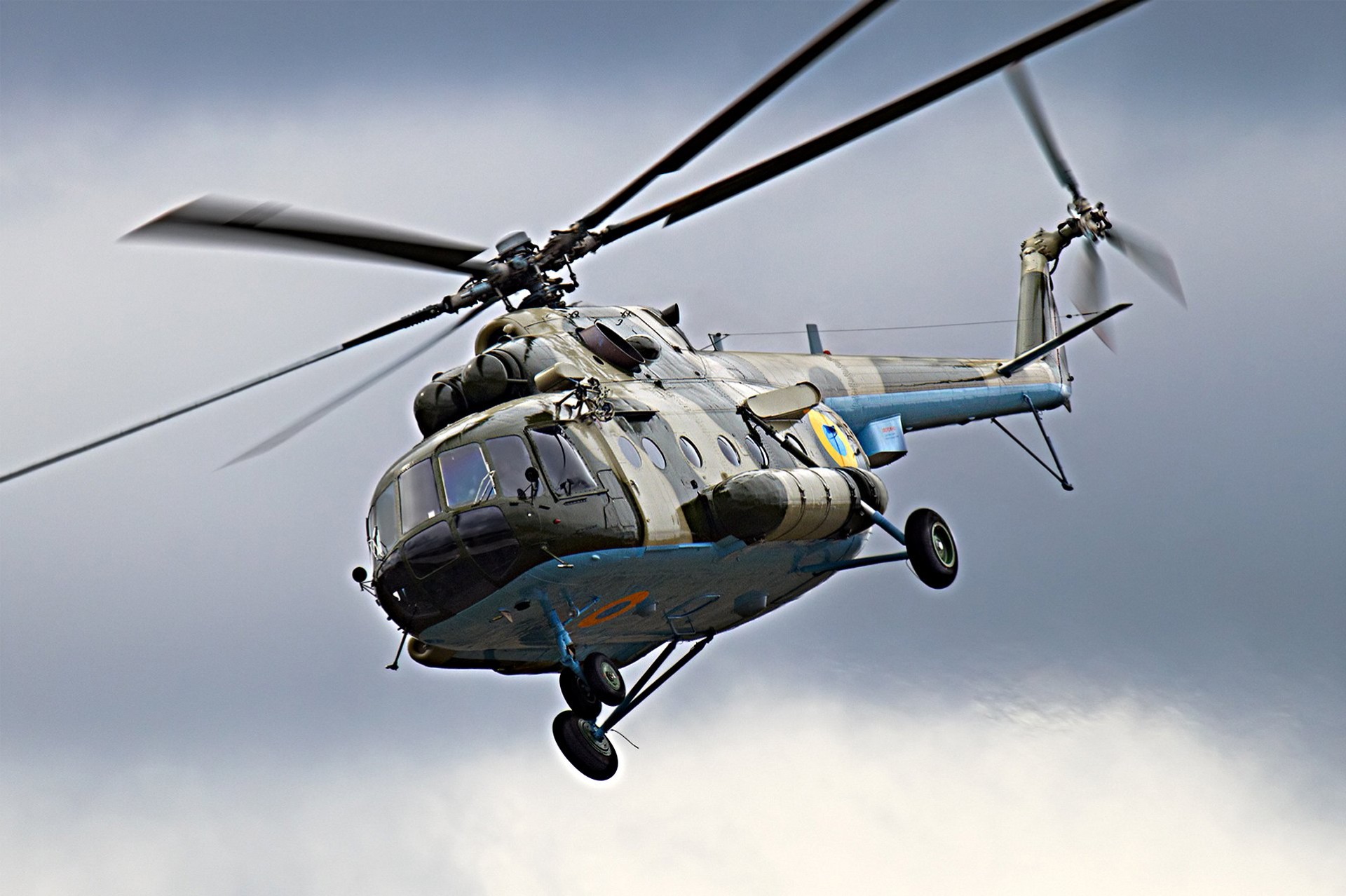 Military Mil Mi-8 HD Wallpaper | Background Image