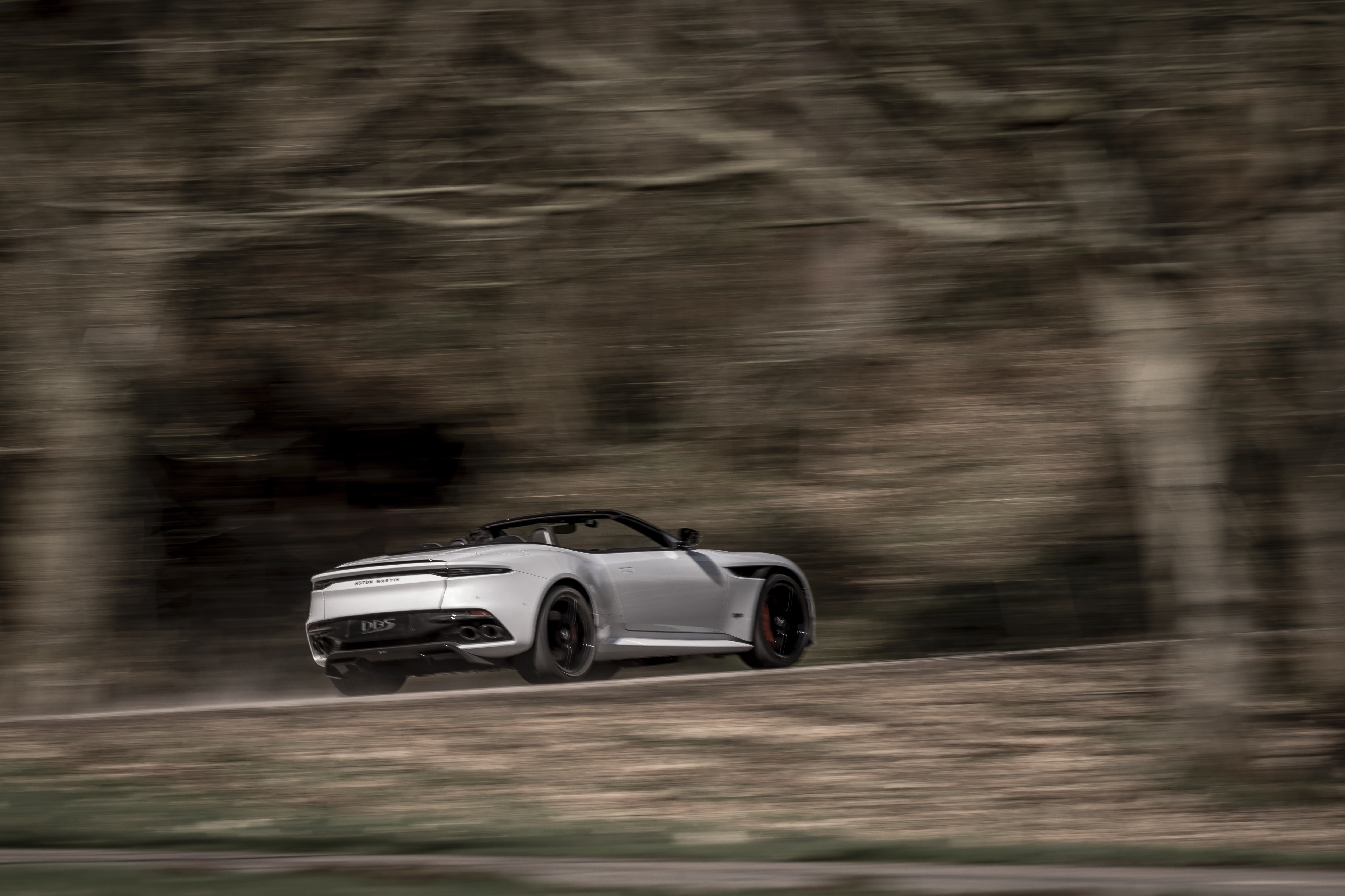 Vehicles Aston Martin DBS Superleggera HD Wallpaper | Background Image