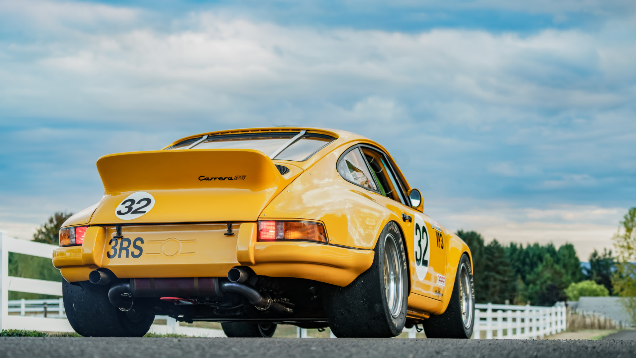 1970-Porsche-911S-Race-Car-HD-Wallpaper-|-Background-Image-...