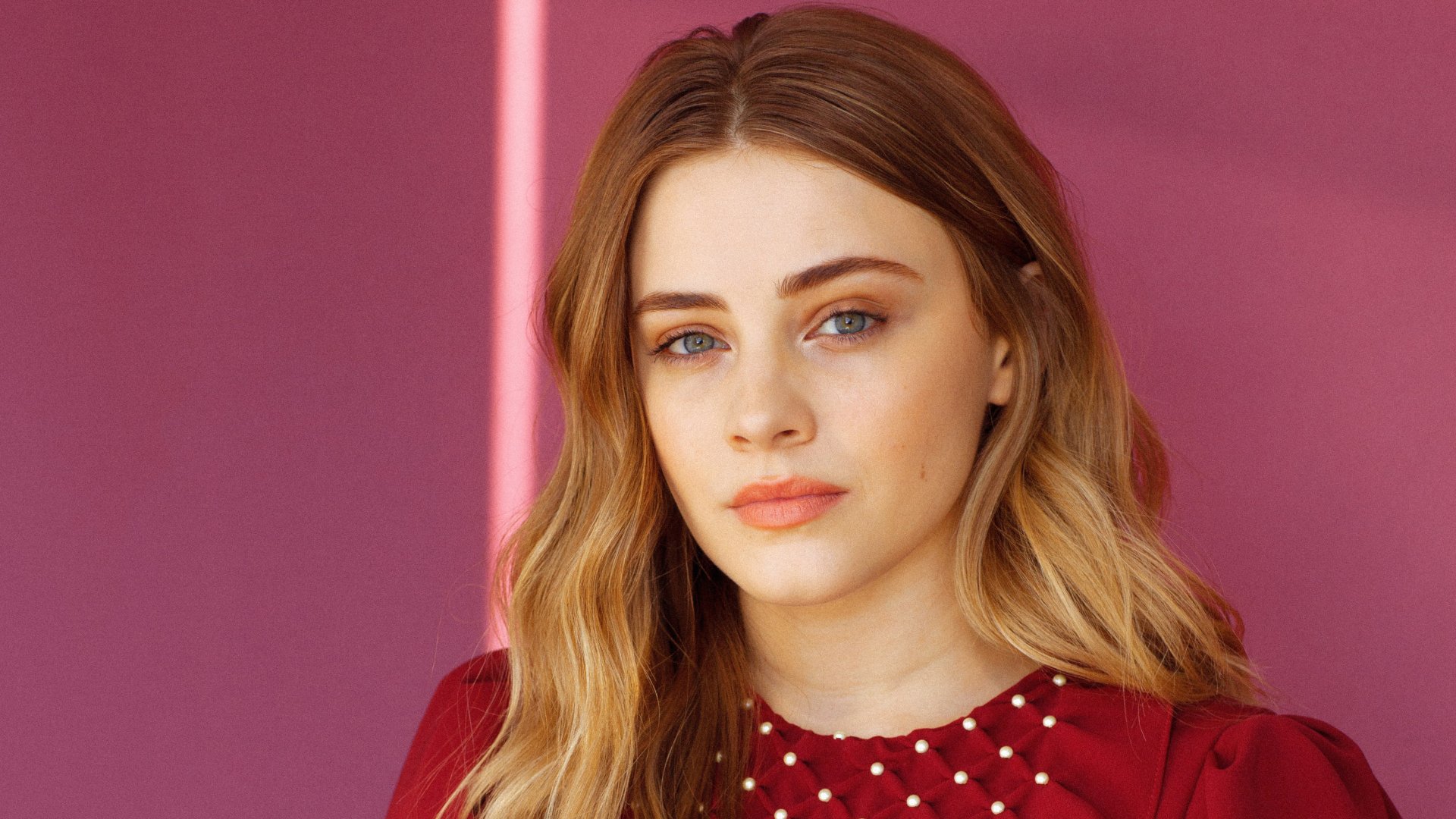 Download Brunette Green Eyes Actress Australian Celebrity Josephine Langford  4k Ultra HD Wallpaper