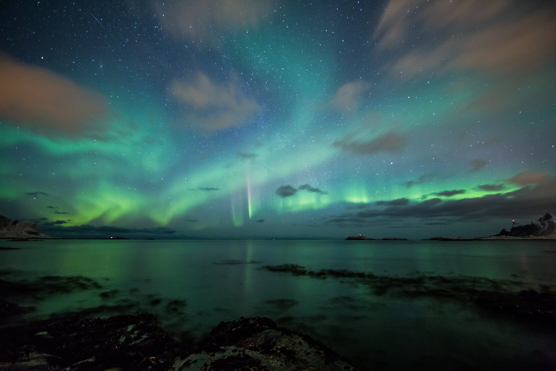 Aurora Sky Over Tranquil Ocean Horizon – 4K Ultra HD Nature Wallpaper ...