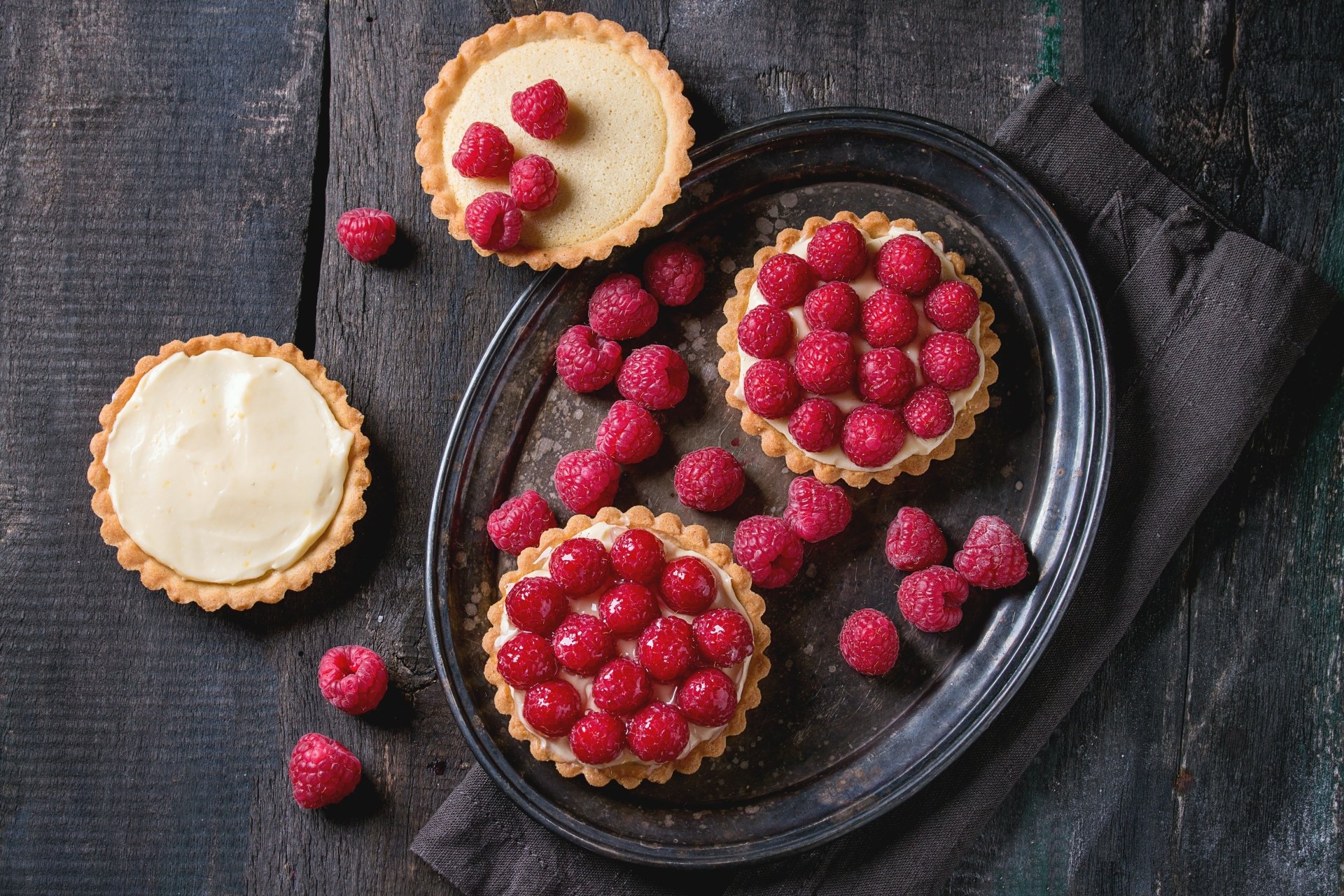 Download Tart Still Life Pastry Plate Raspberry Berry Food Dessert 4k