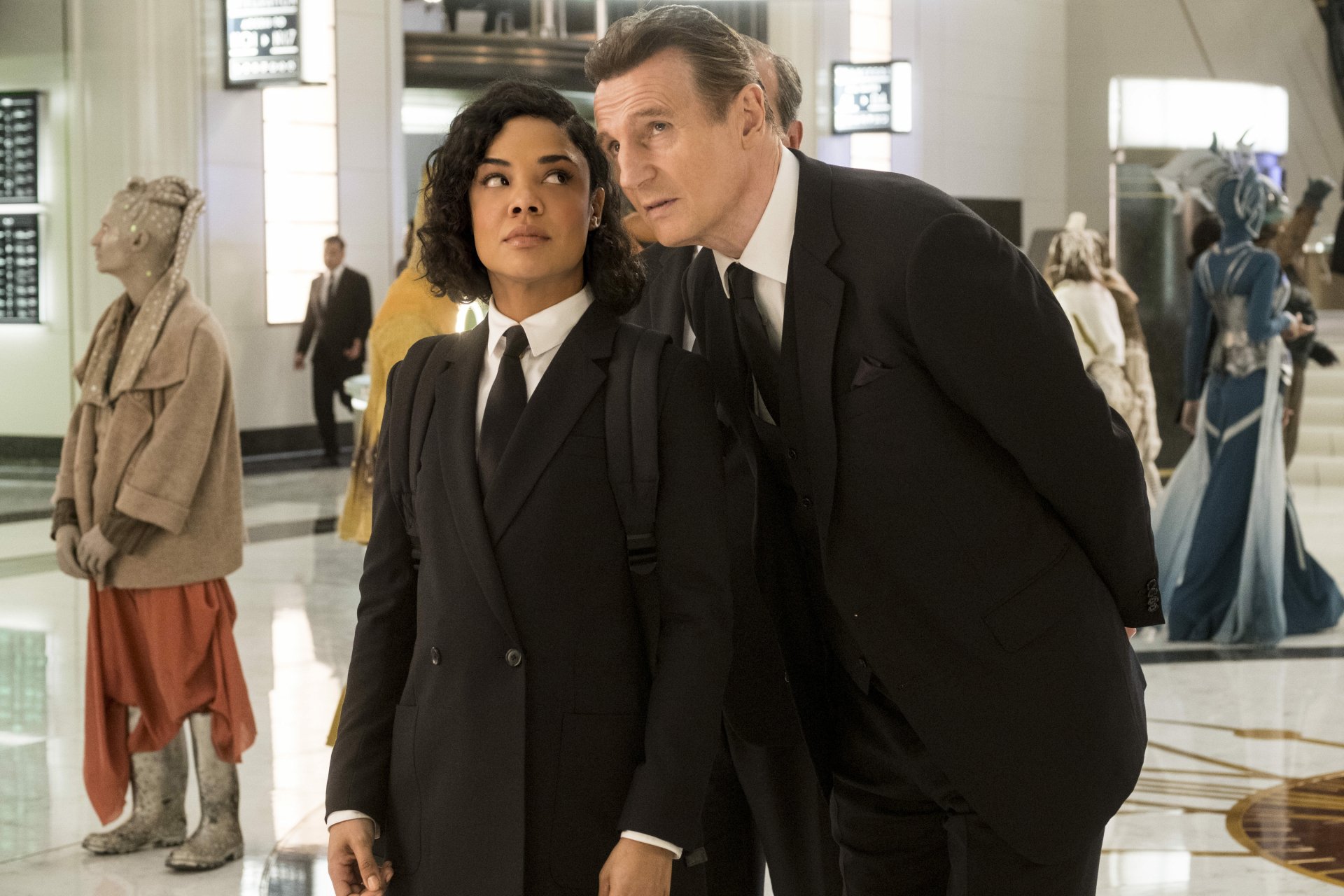 Download Liam Neeson Tessa Thompson Movie Men In Black: International 4k Ultra HD Wallpaper