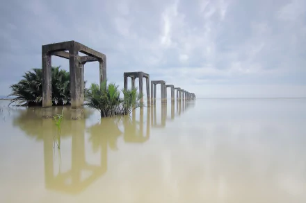 columns photography water HD Desktop Wallpaper | Background Image