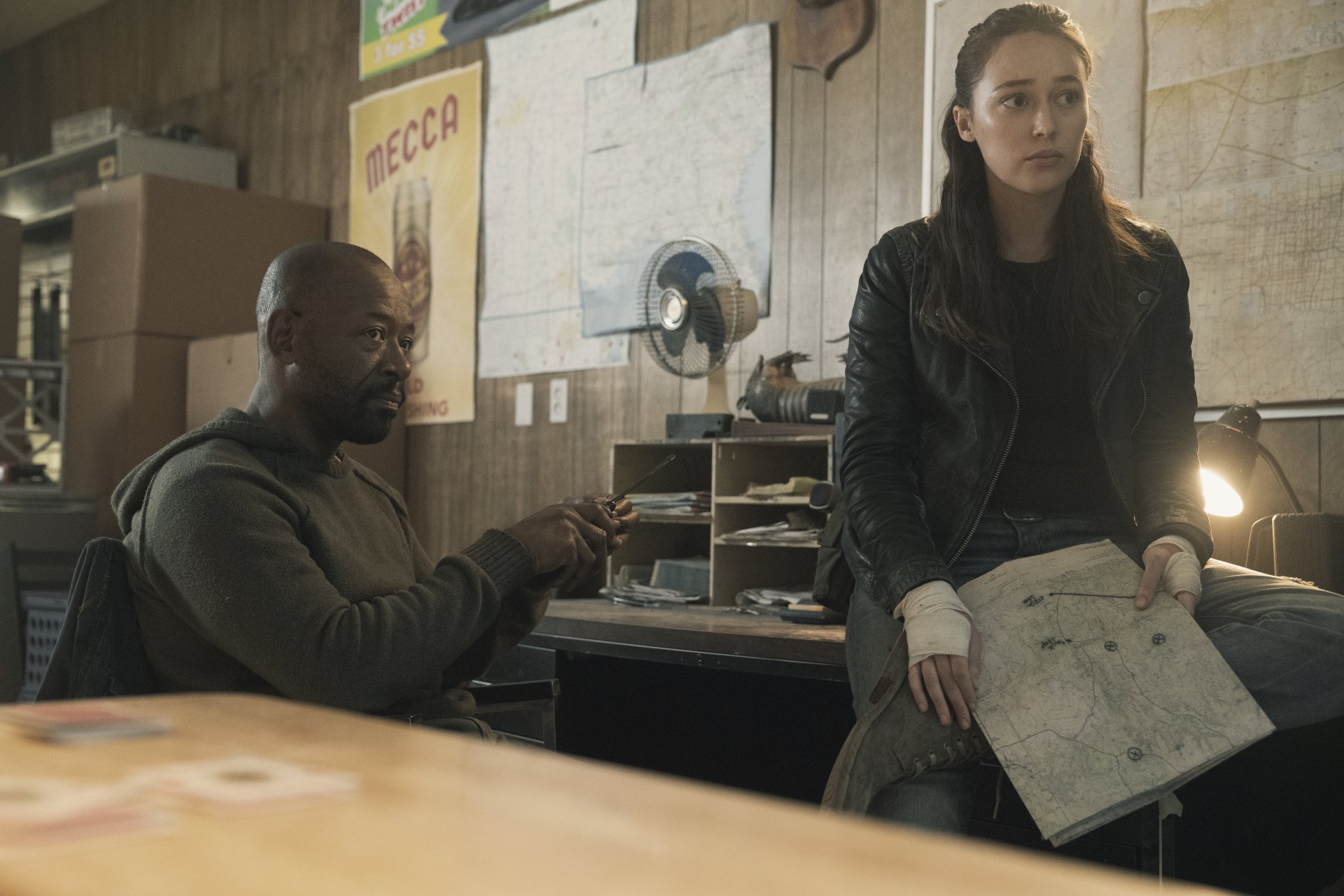 Download Alicia Clark Alycia Debnam Carey Morgan Jones Lennie James TV Show Fear The Walking Dead 4k Ultra HD Wallpaper