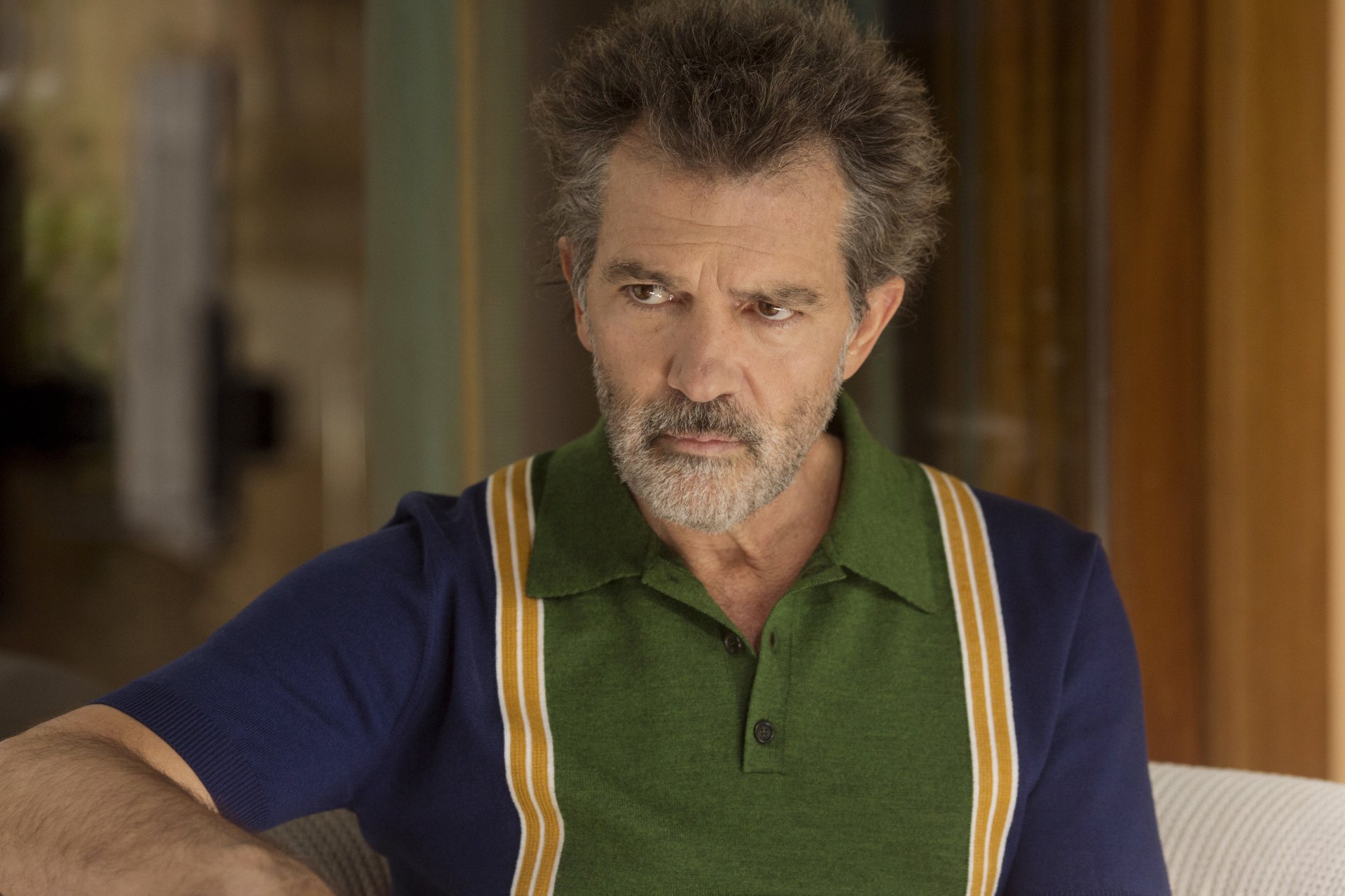 Download Antonio Banderas Movie Pain And Glory 4k Ultra HD Wallpaper