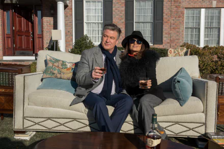 Alec Baldwin Salma Hayek movie Drunk Parents HD Desktop Wallpaper | Background Image