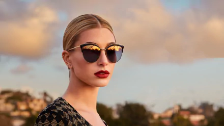 blonde lipstick depth of field sunglasses model American Celebrity Hailey Baldwin HD Desktop Wallpaper | Background Image