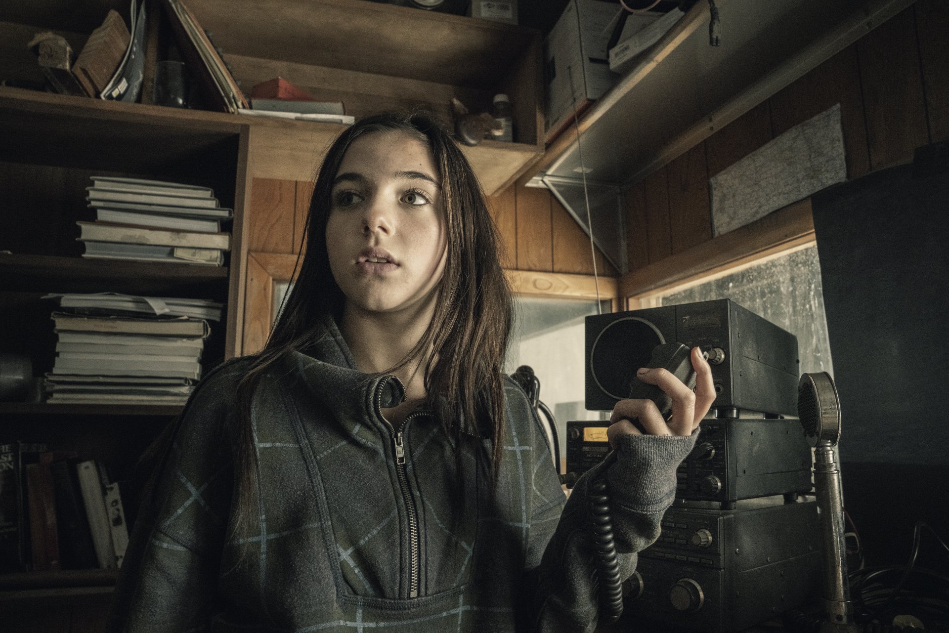 Download Charlie (Fear The Walking Dead) Alexa Nisenson TV Show Fear The Walking Dead 4k Ultra HD Wallpaper