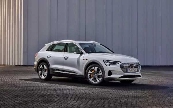 SUV crossover car electric car silver car car Audi vehicle Audi E-tron Quattro HD Desktop Wallpaper | Background Image
