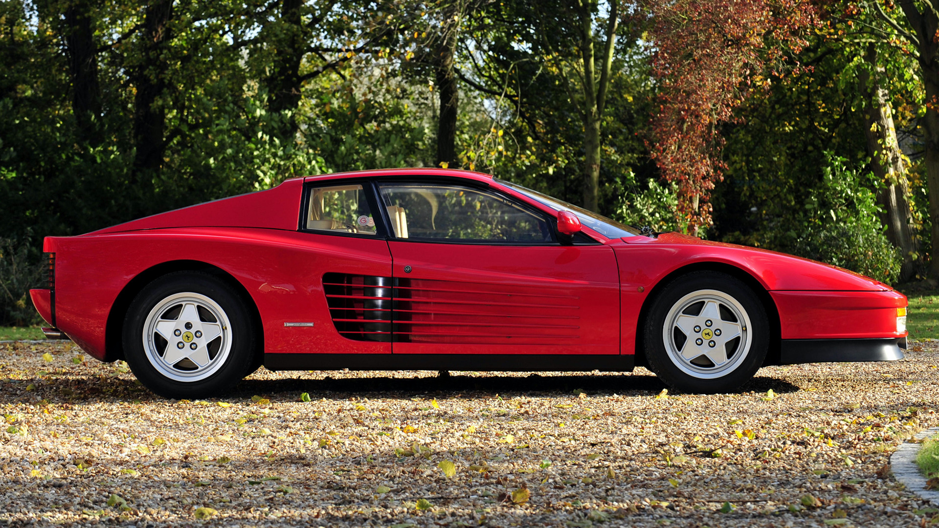 old ferrari testarossa