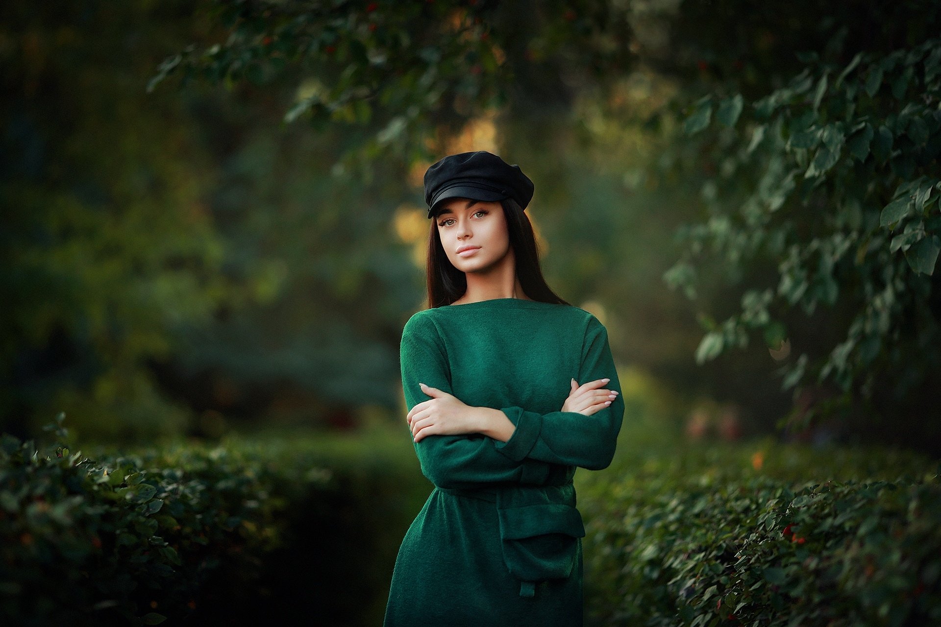 Download Green Dress Depth Of Field Cap Woman Model HD Wallpaper