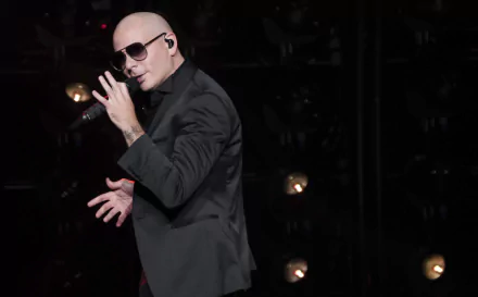 singer rapper American Pitbull (Singer) Armando Christian Pérez music pit bull HD Desktop Wallpaper | Background Image