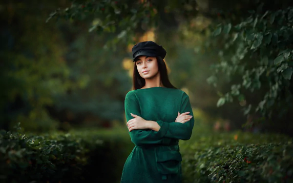 green dress depth of field cap woman model HD Desktop Wallpaper | Background Image