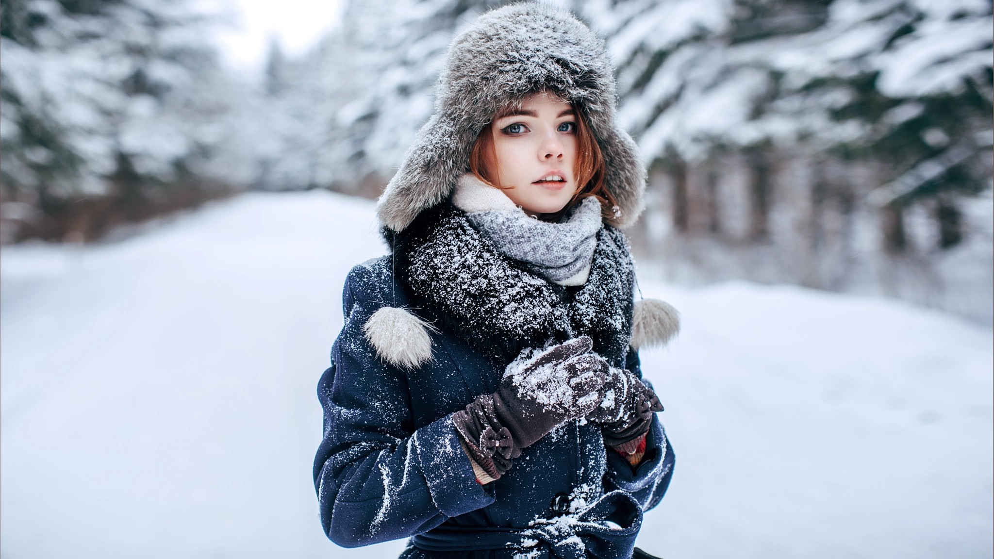 Download Blue Eyes Hat Winter Depth Of Field Woman Model HD Wallpaper