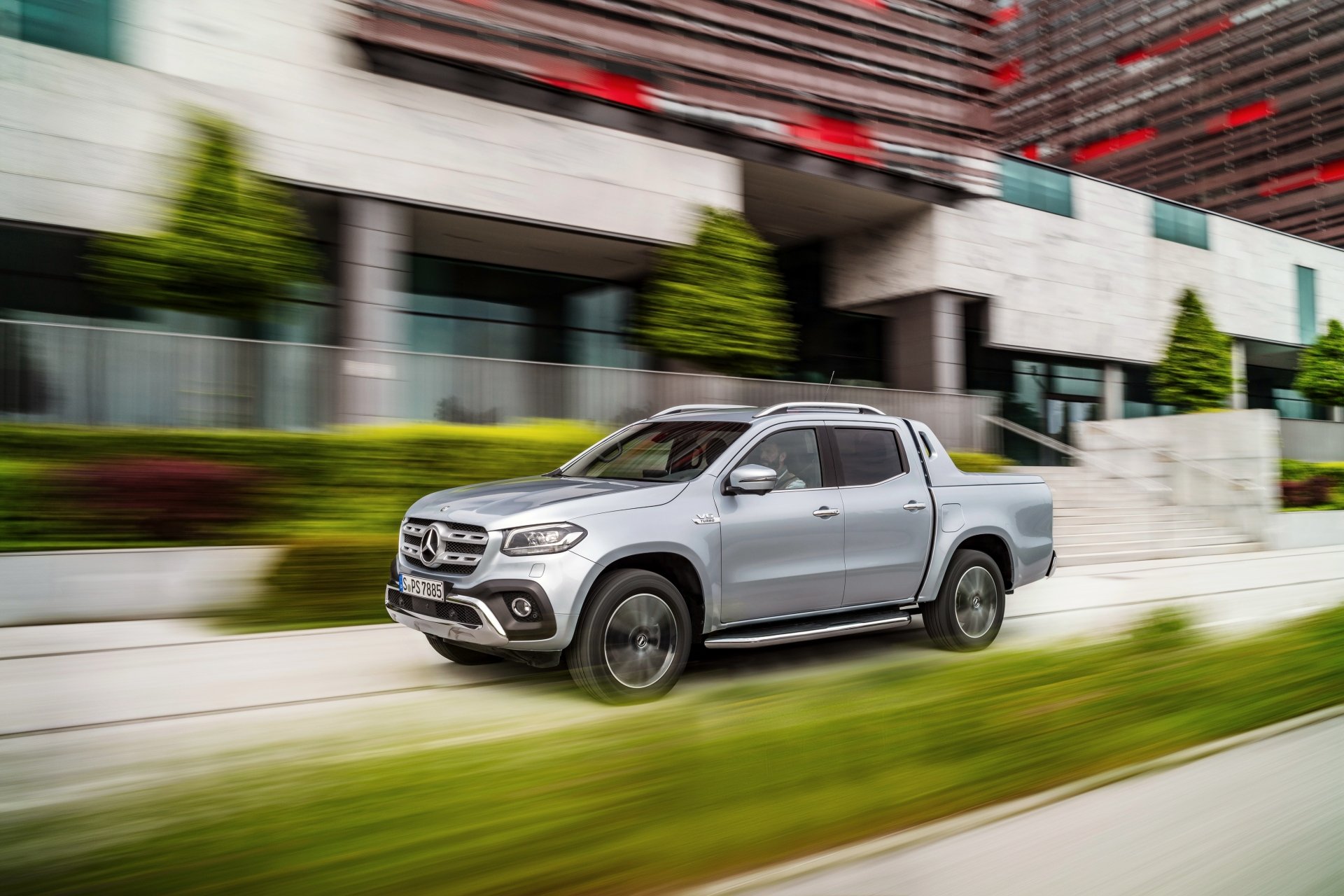 Download Motion Blur Silver Car Car Mercedes-Benz Vehicle Mercedes-Benz X-Class 4k Ultra HD Wallpaper