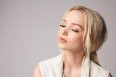 American blonde face singer actress Celebrity Dove Cameron HD Desktop Wallpaper | Background Image