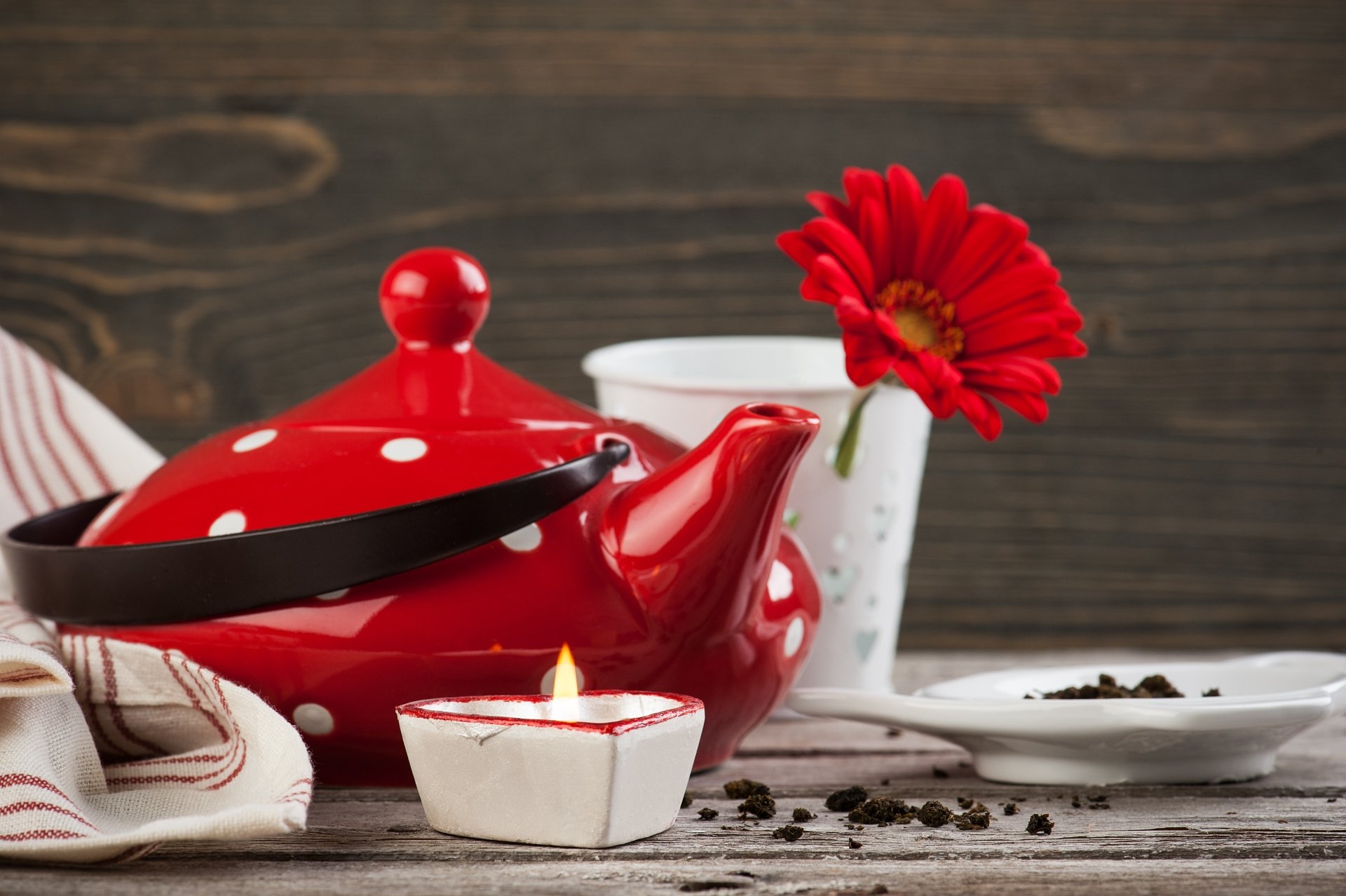 Download Teapot Candle Kettle Photography Still Life 4k Ultra HD Wallpaper