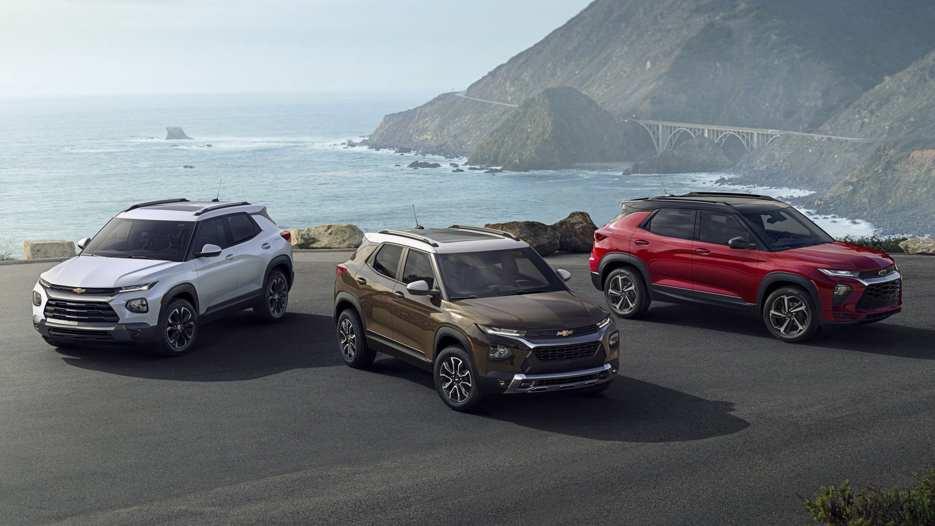 Download Brown Car White Car SUV Car Chevrolet Vehicle Chevrolet TrailBlazer 4k Ultra HD Wallpaper