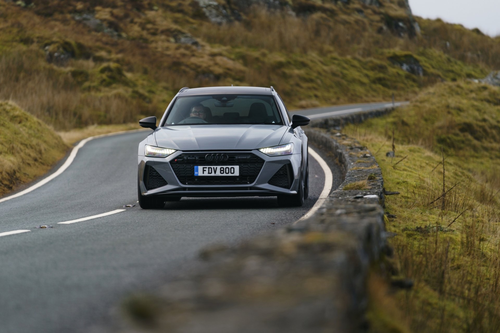 Download Silver Car Car Audi RS6 Audi Vehicle Audi RS6 Avant 4k Ultra HD Wallpaper