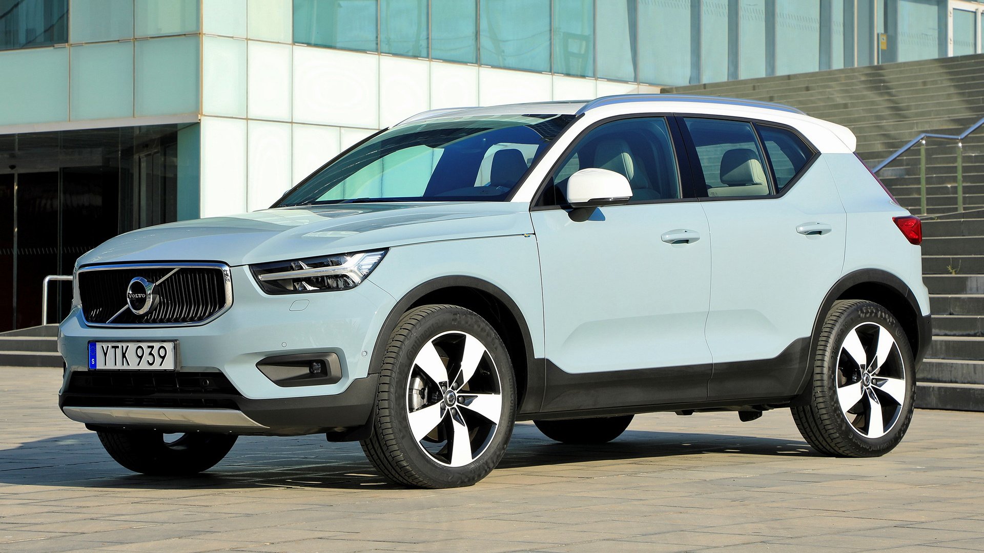 Download Vehicle Volvo XC40 HD Wallpaper