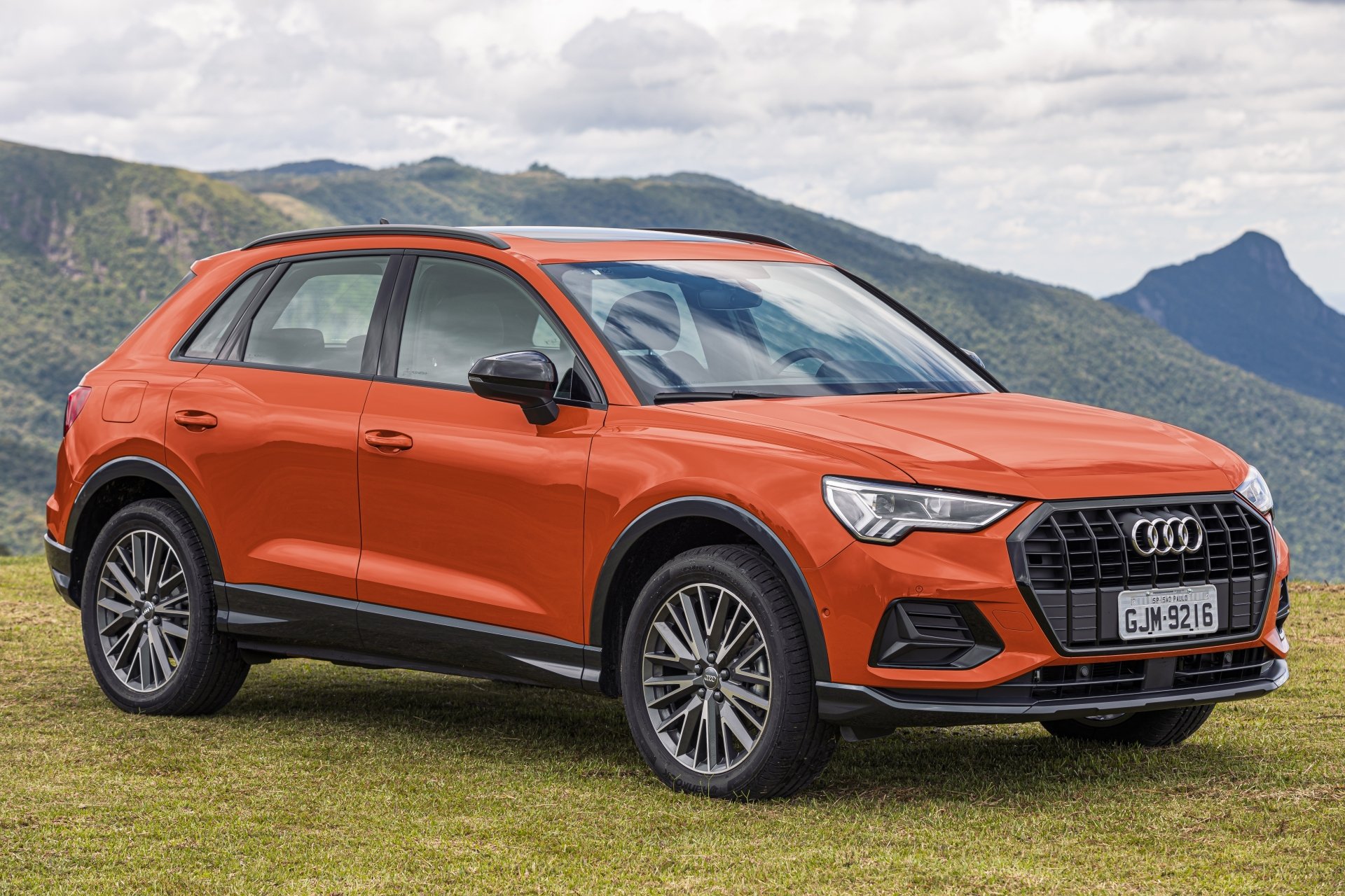 Download Crossover Car Subcompact Car Orange Car Car SUV Audi Vehicle Audi Q3 4k Ultra HD Wallpaper