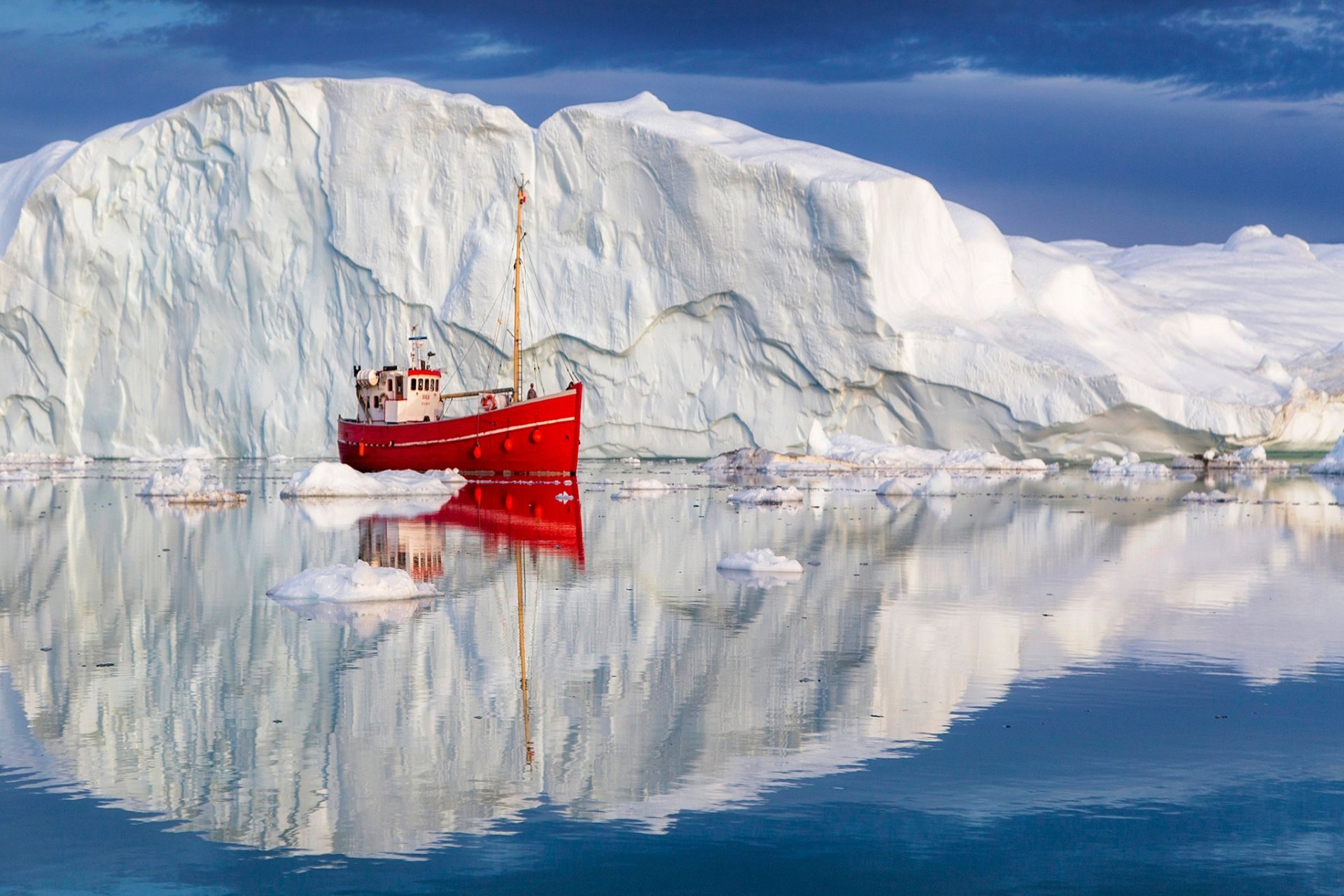 Download Arctic Iceberg Greenland (Movie) Vehicle Ship HD Wallpaper