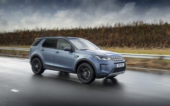 10 Land Rover Discovery Hd Wallpapers Background Images