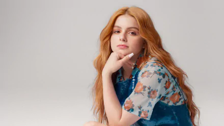 American long hair redhead singer actress Celebrity Ariel Winter HD Desktop Wallpaper | Background Image