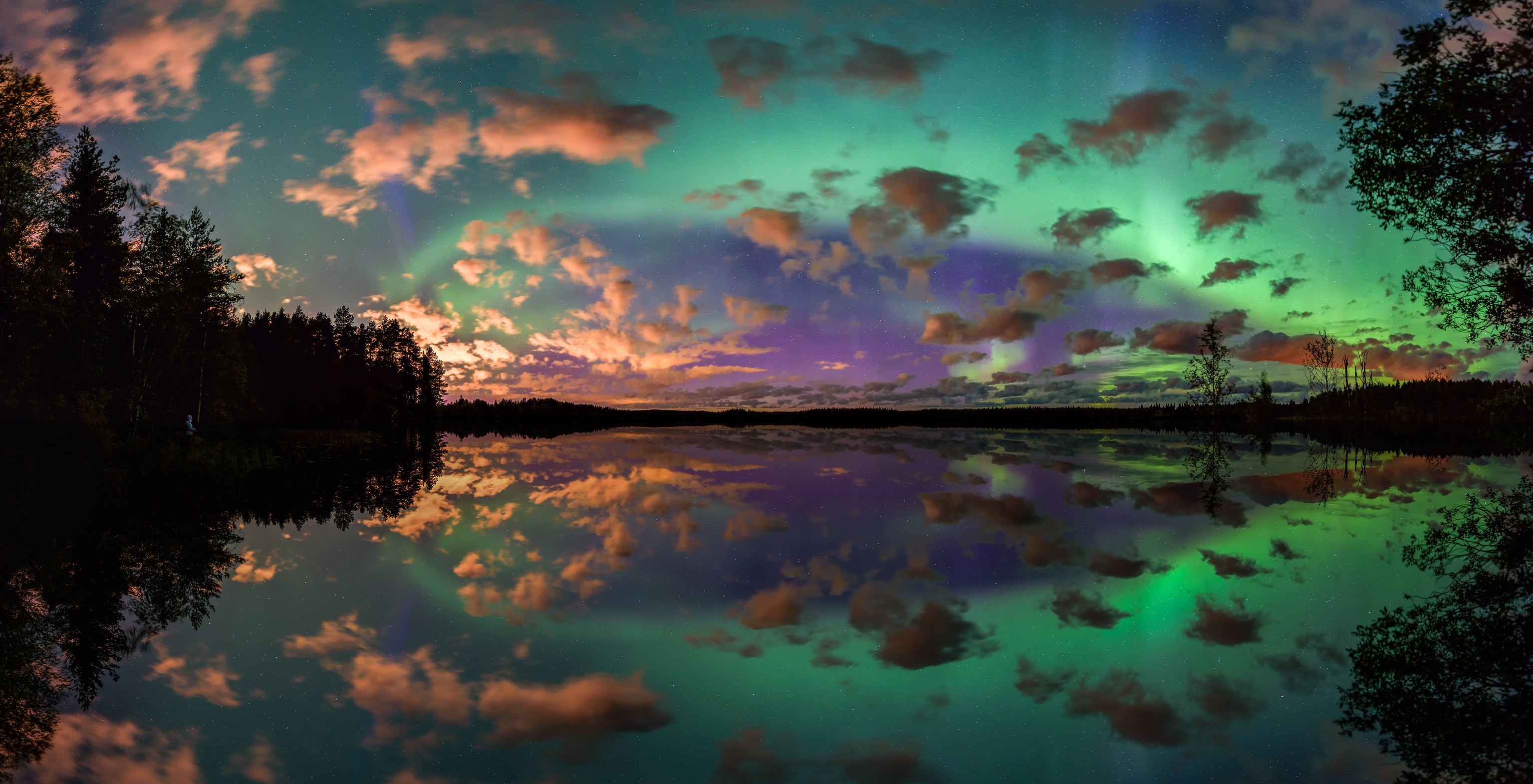 Aurora Borealis HD Wallpaper Background Image 3072x1572 ID