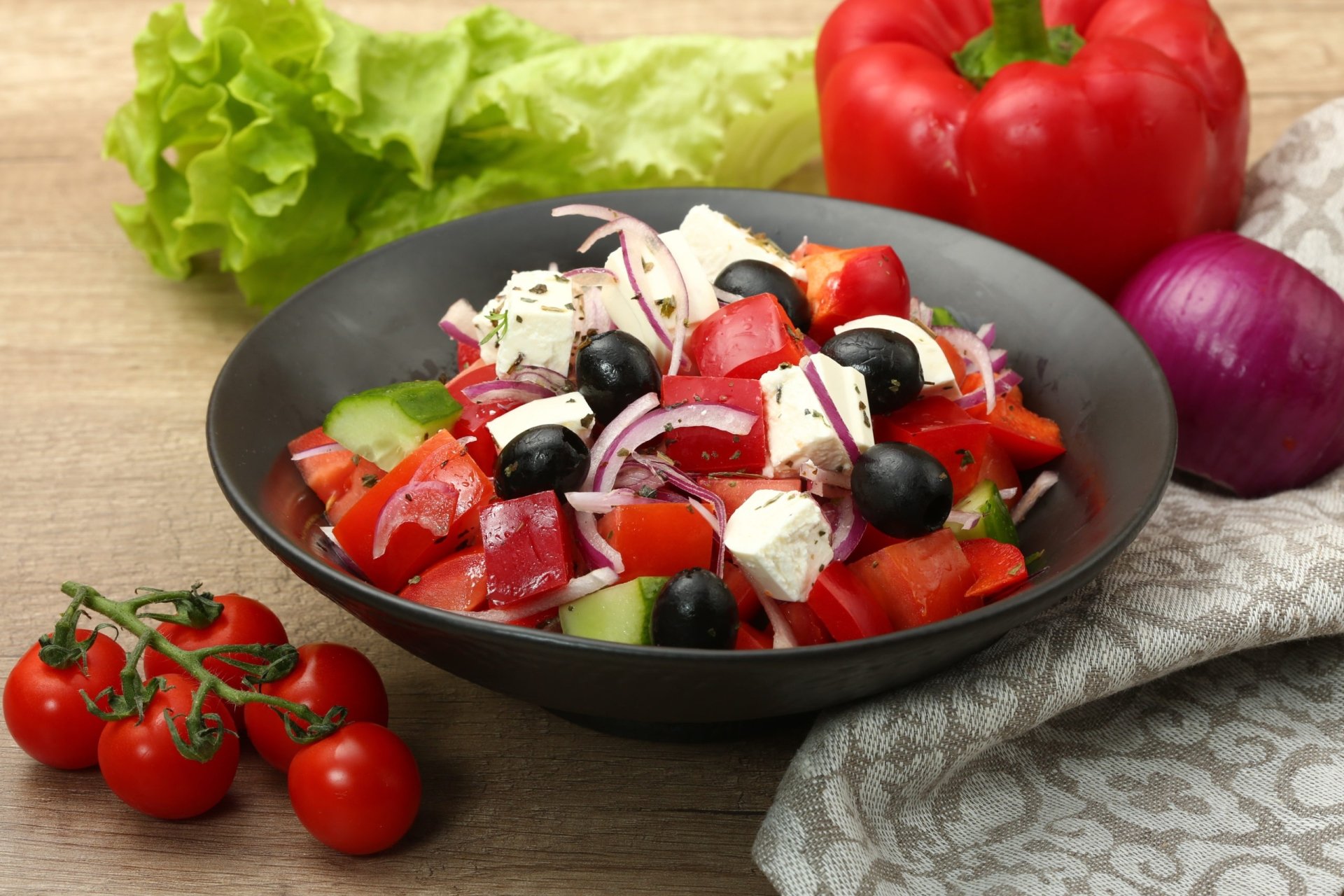 Download Still Life Olive Tomato Pepper Food Salad HD Wallpaper