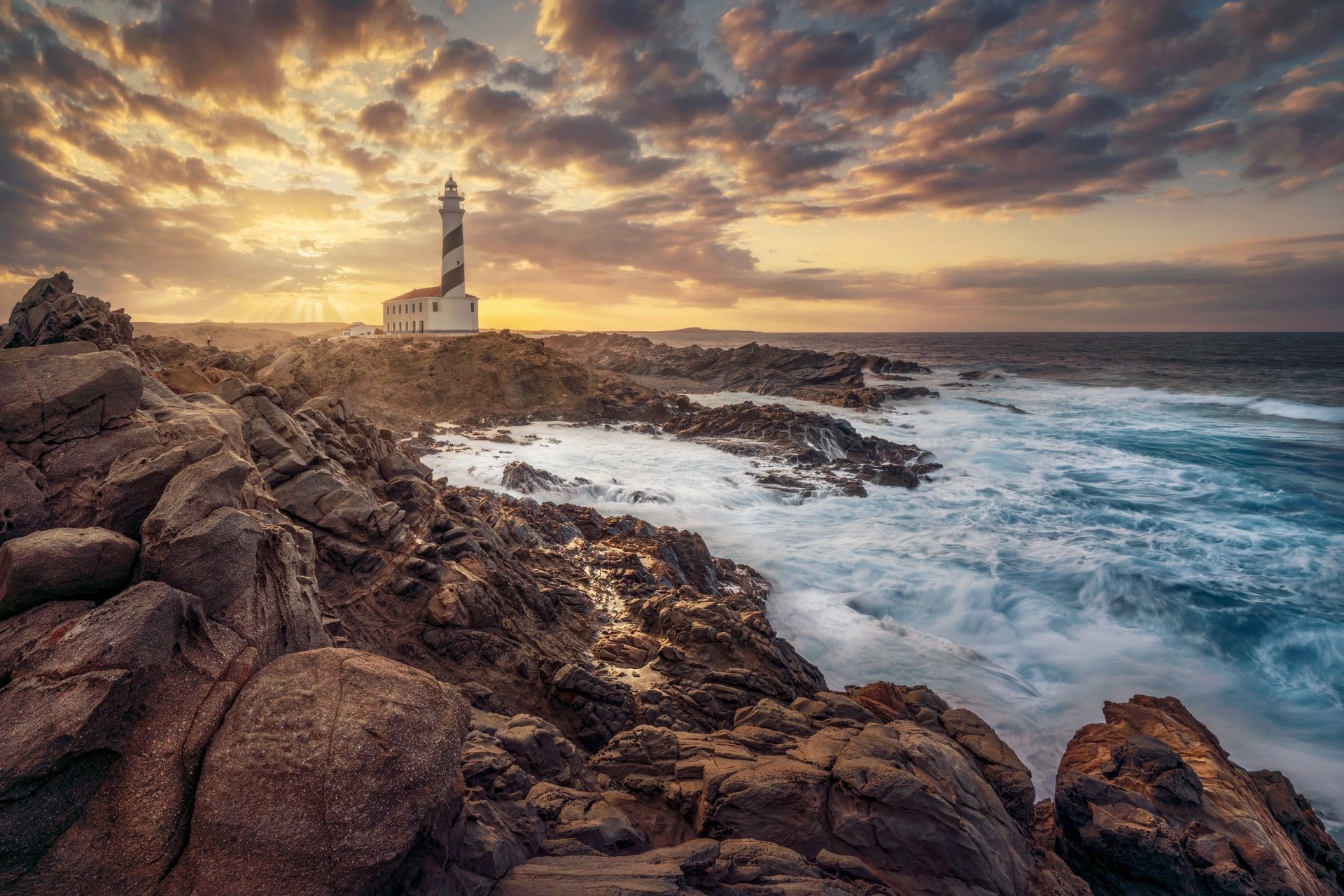 Download Man Made Lighthouse HD Wallpaper | 2500x1667 | Wallpaper Abyss