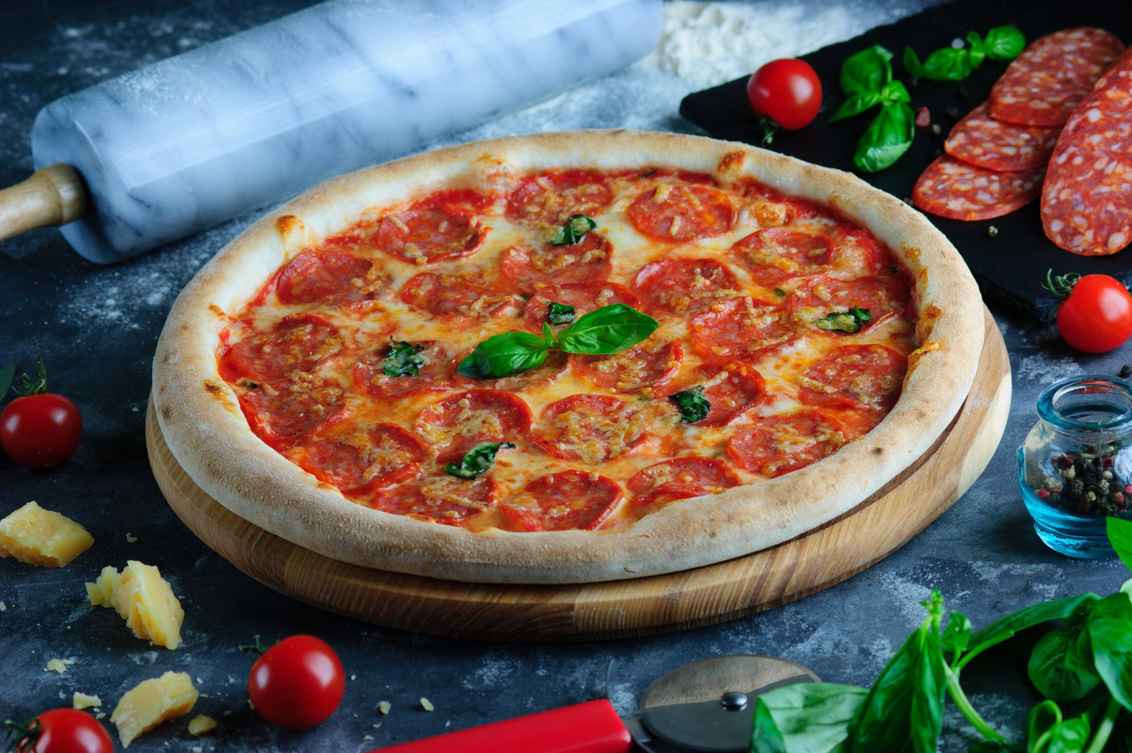 Food Pizza HD Wallpaper