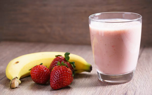  Strawberry and Banana Smoothie