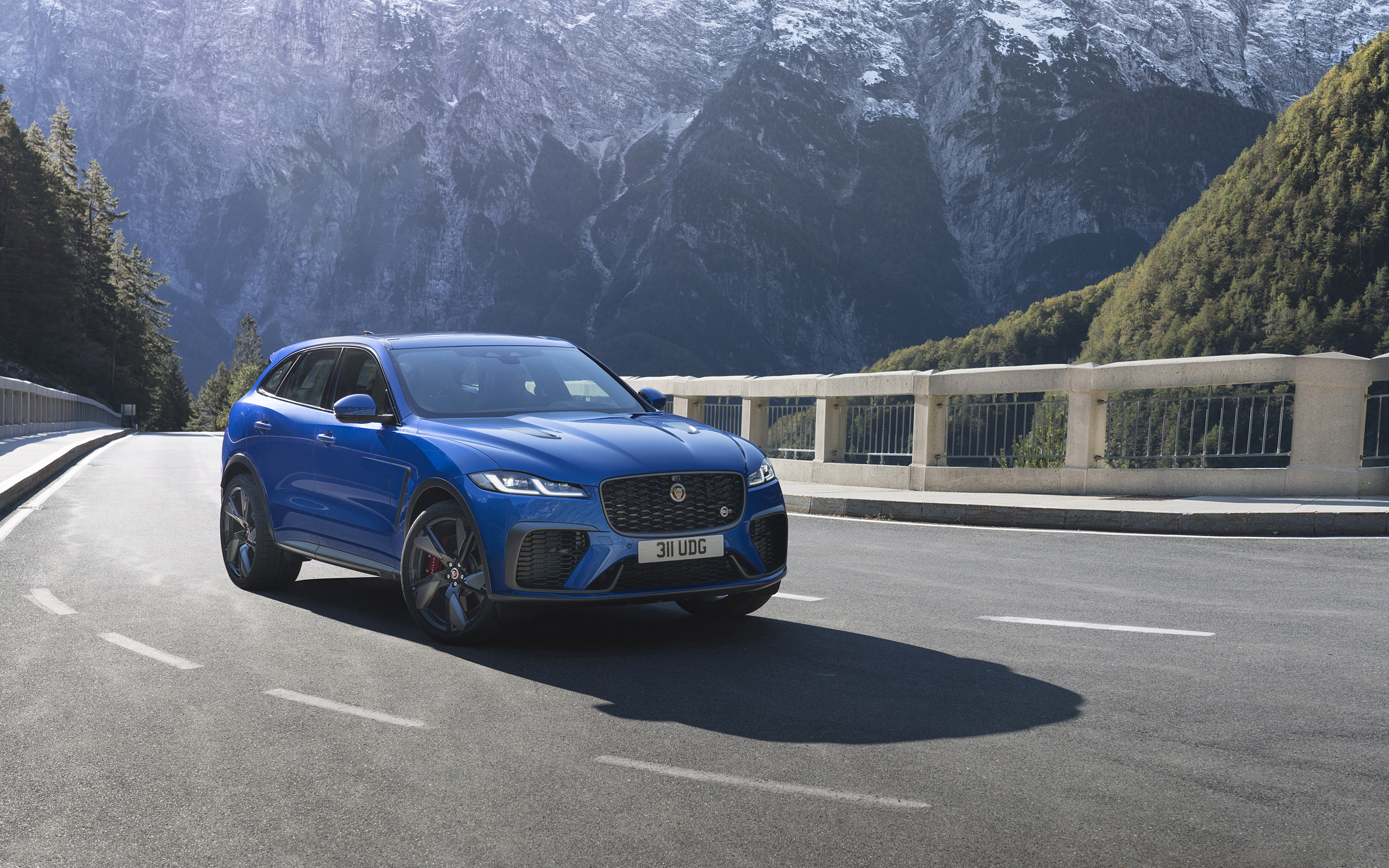 Vehicles Jaguar F-Pace SVR HD Wallpaper | Background Image