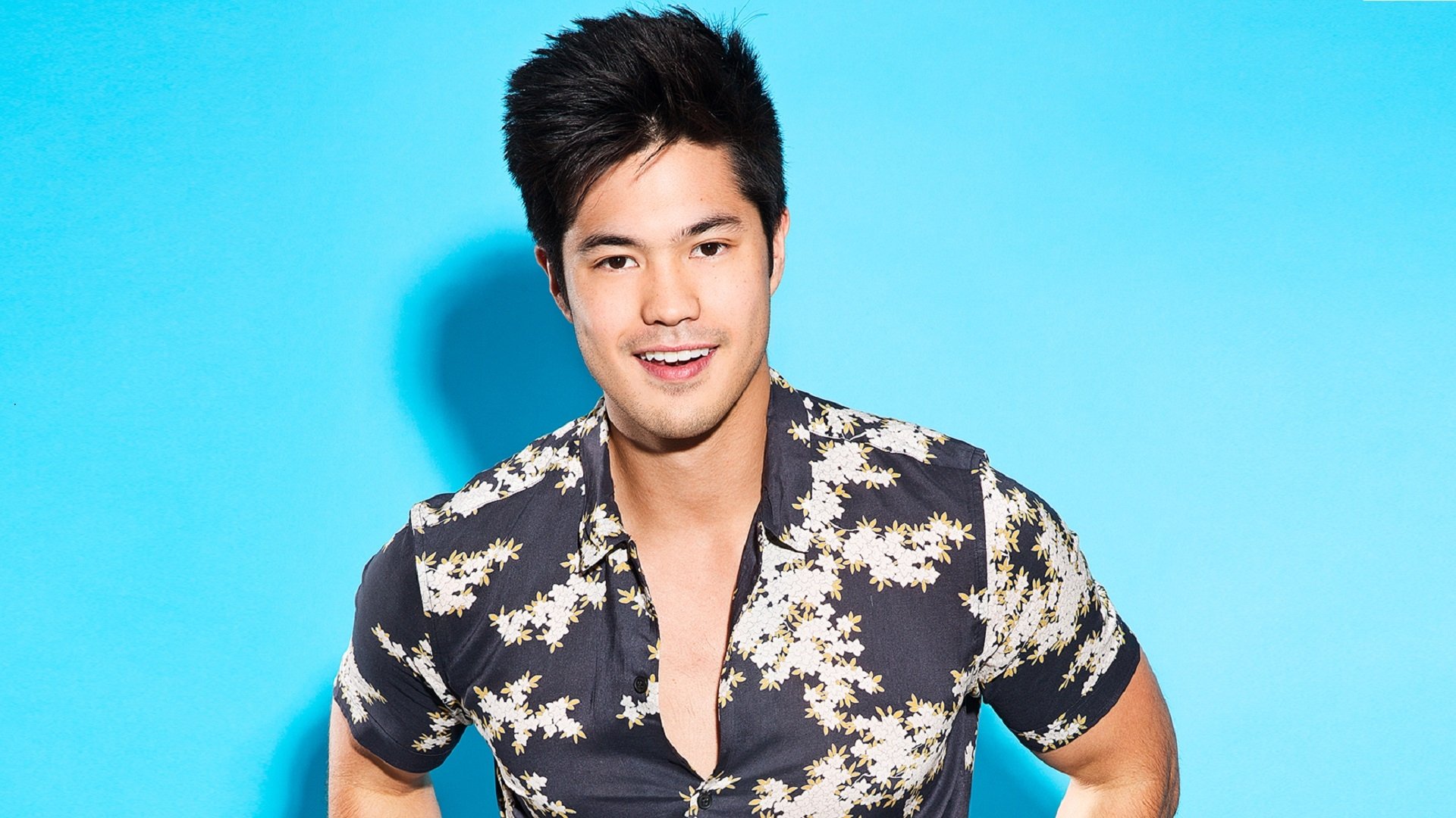 Download Asian Actor Celebrity Ross Butler HD Wallpaper