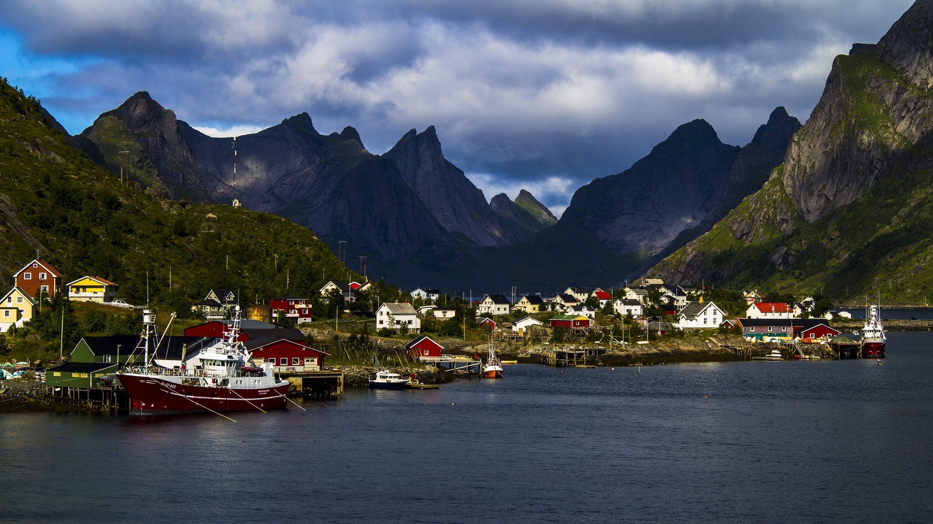 Download House Coast Mountain Photography Lofoten 4k Ultra HD Wallpaper ...