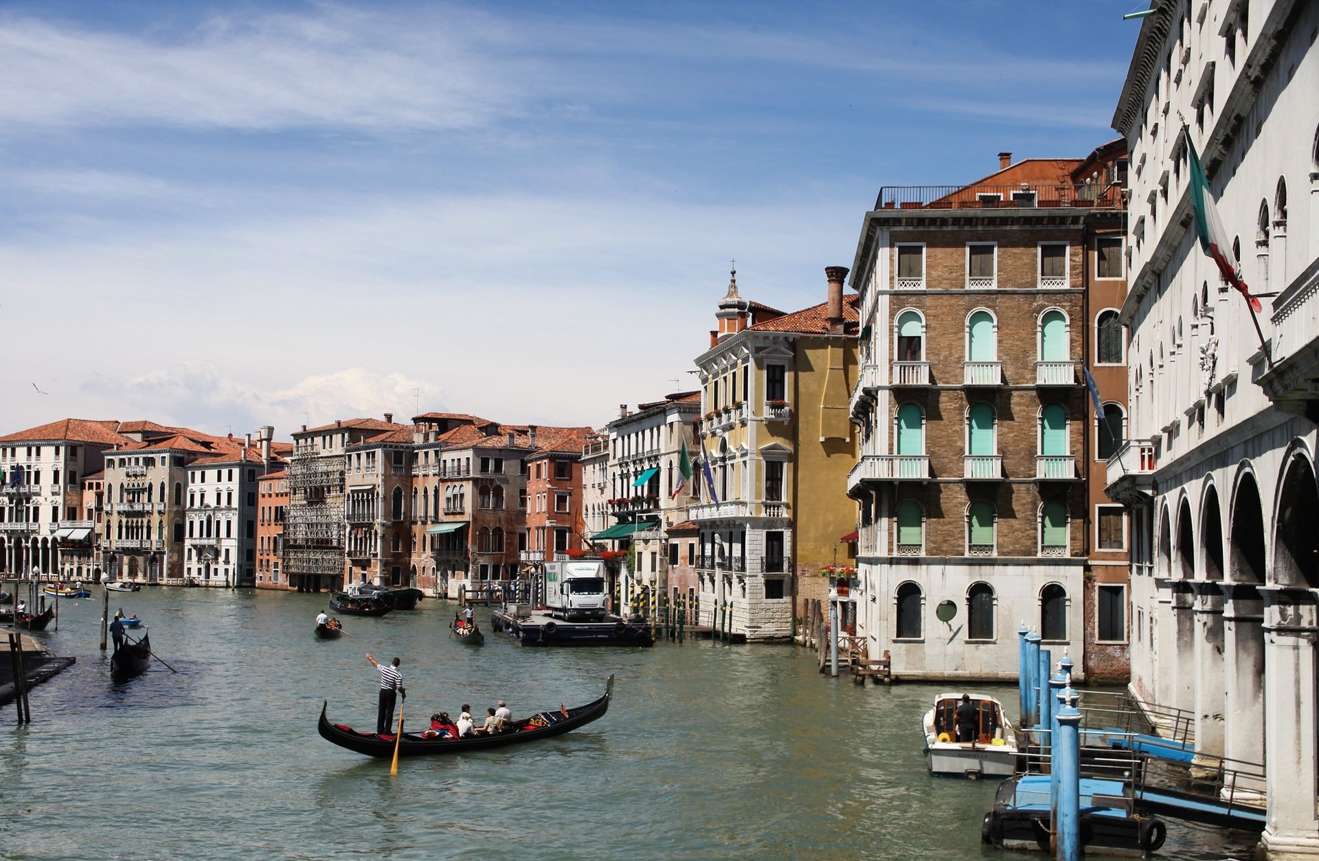 Download Gondola Canal Italy House Boat Man Made Venice HD Wallpaper