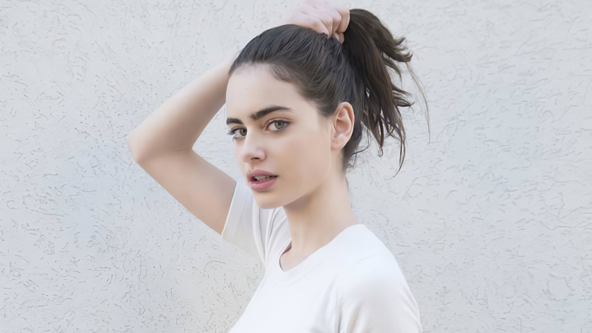 Download Brunette Model Israeli Celebrity Yael Shelbia HD Wallpaper