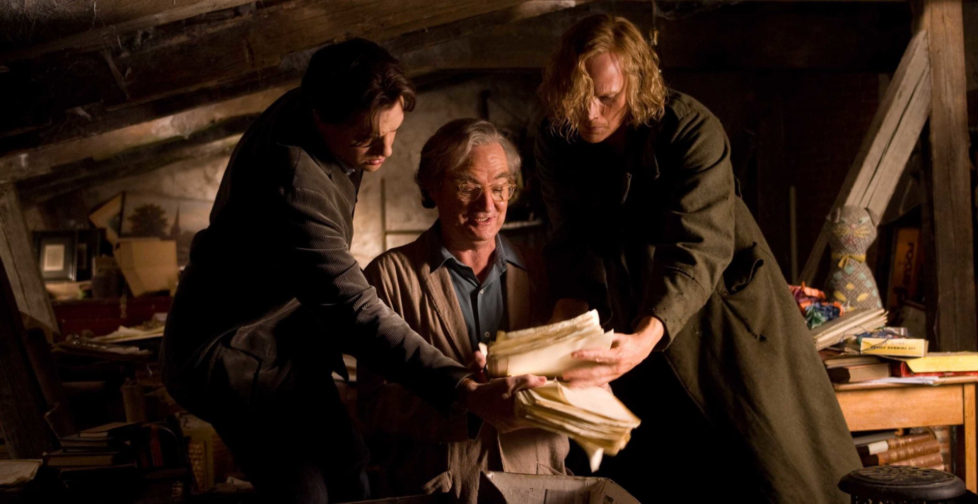 Download Dustfinger (inkheart) Paul Bettany Jim Broadbent Fenoglio (Inkheart) Brendan Fraser Mortimer Folchart Movie Inkheart HD Wallpaper