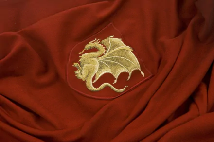  The Crest of Camelot